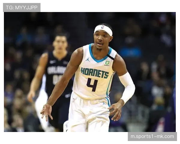 黄蜂队豪取6连胜逼近附加赛区 赛季中段状态强势反弹